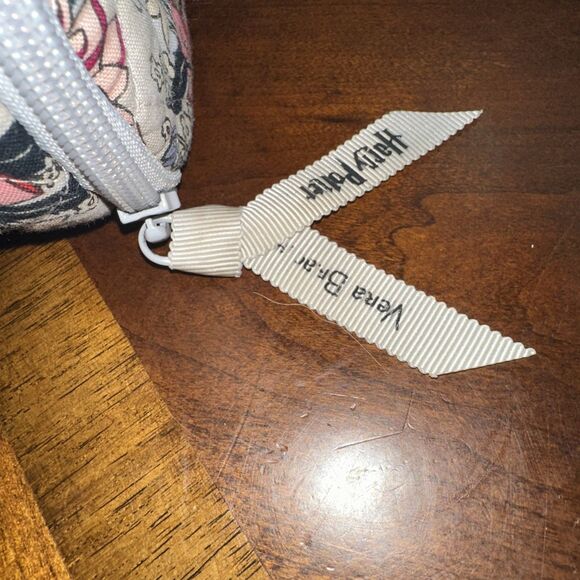 Vera Bradley Harry Potter Herbology Limited Edition Lunch Bag Tote - Picture 6 of 12